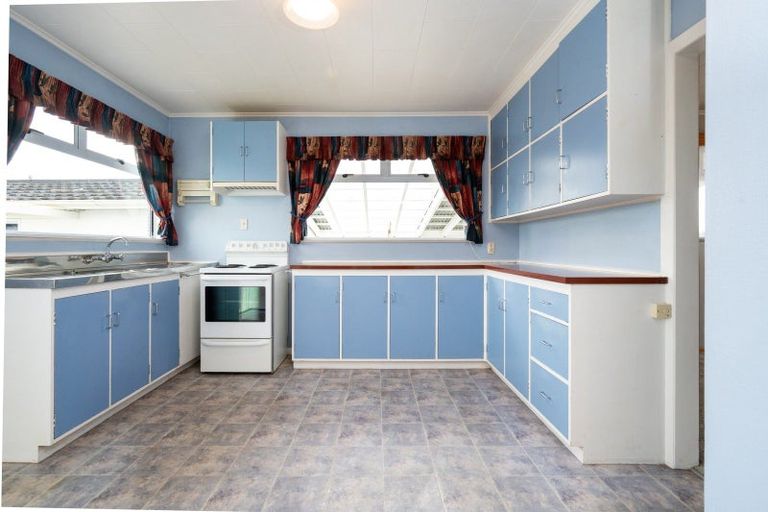 Photo of property in 1 Sidey Place, Marewa, Napier, 4110