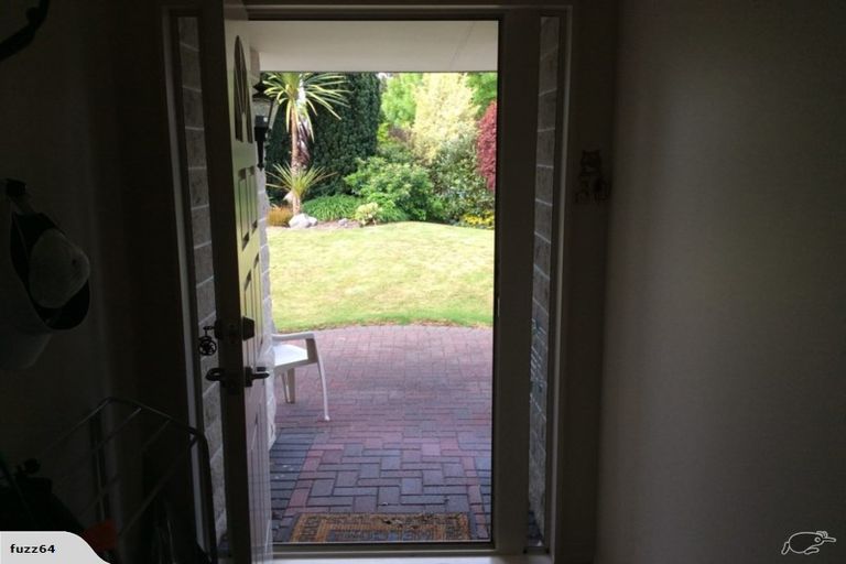 Photo of property in 1/24 Robinson Terrace, Rangatira Park, Taupo, 3330