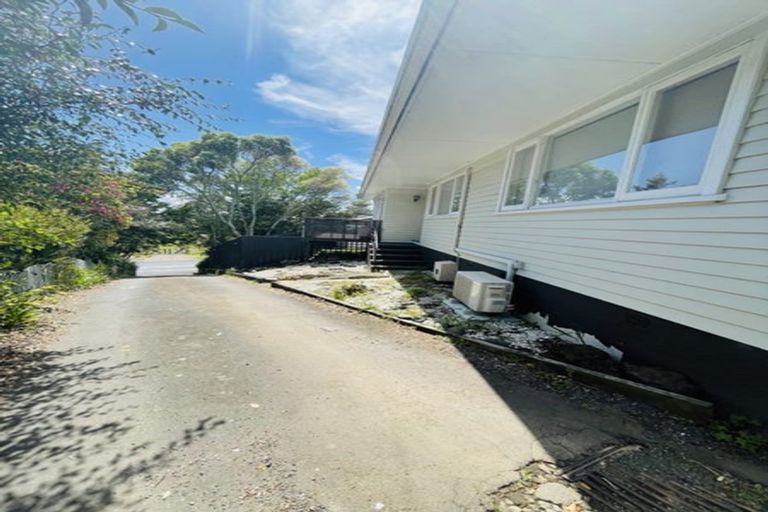 Photo of property in 184 Hutchinson Avenue, New Lynn, Auckland, 0600