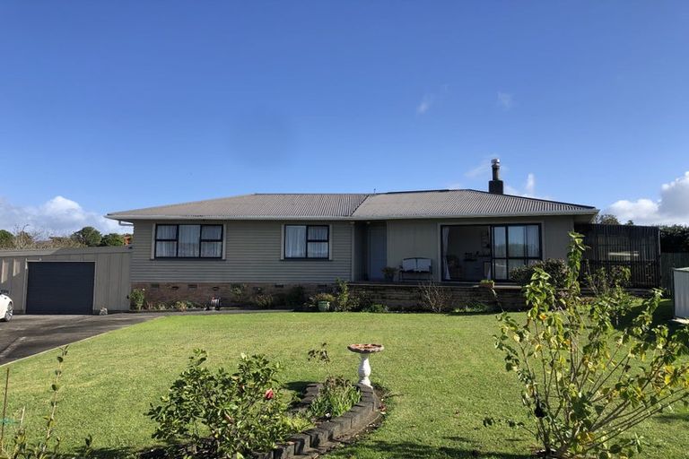 Photo of property in 17 Winston Street, Tikipunga, Whangarei, 0112