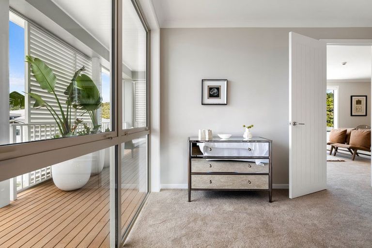 Photo of property in 231 Hibiscus Drive, Orewa, 0931