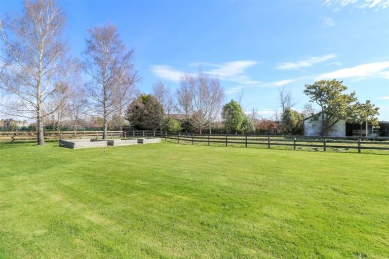Photo of property in 369 Gleniti Road, Hadlow, Timaru, 7974