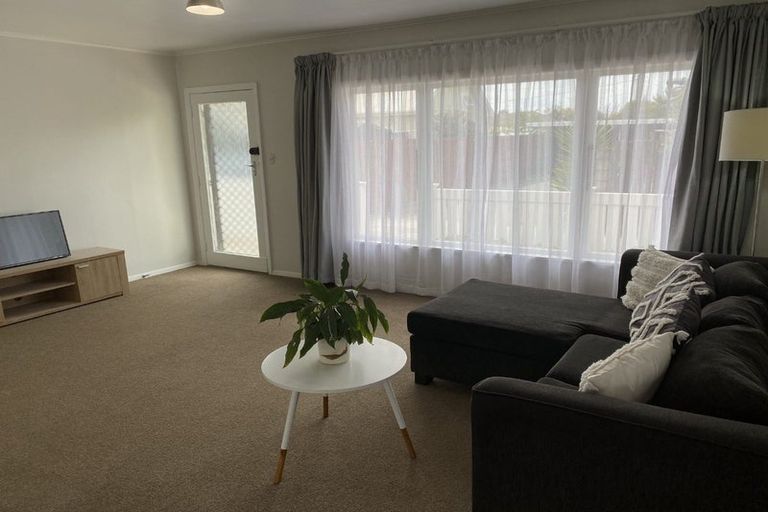 Photo of property in 1/204a Park Road South, Akina, Hastings, 4122