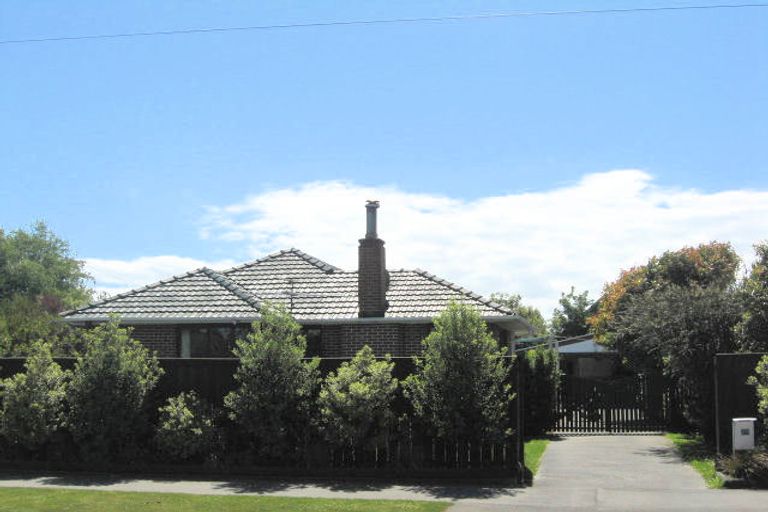Photo of property in 25 Bethel Crescent, Bishopdale, Christchurch, 8053