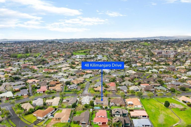 Photo of property in 48 Kilimanjaro Drive, Northpark, Auckland, 2013