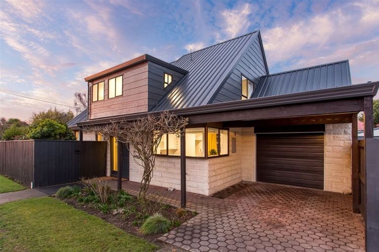 Photo of property in 2/108 Condell Avenue, Papanui, Christchurch, 8053