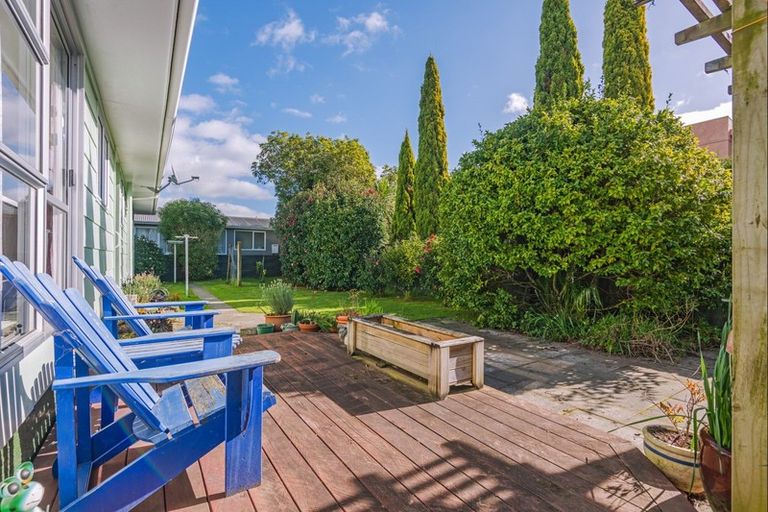 Photo of property in 5 York Place, Awapuni, Palmerston North, 4412
