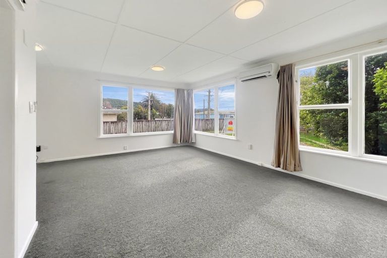 Photo of property in 10a Bull Avenue, Wainuiomata, Lower Hutt, 5014
