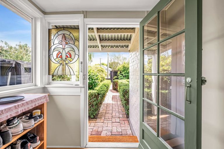 Photo of property in 130 Matsons Avenue, Papanui, Christchurch, 8053