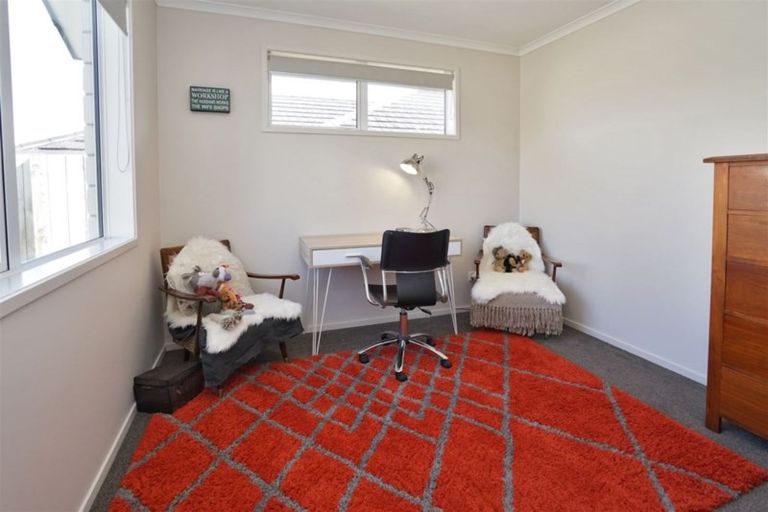 Photo of property in 15 Keston Crescent, Flagstaff, Hamilton, 3210