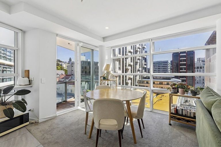 Photo of property in Pinnacle Apartments, E706/160 Victoria Street, Te Aro, Wellington, 6011