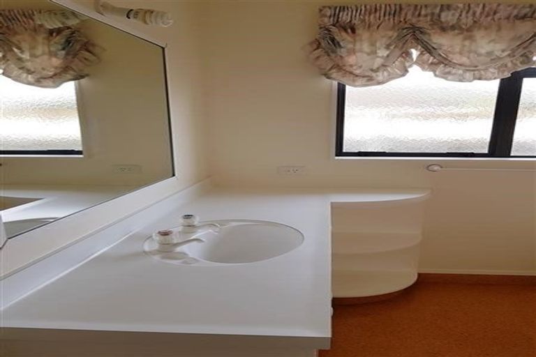 Photo of property in 103 Wharerangi Road, Greenmeadows, Napier, 4112