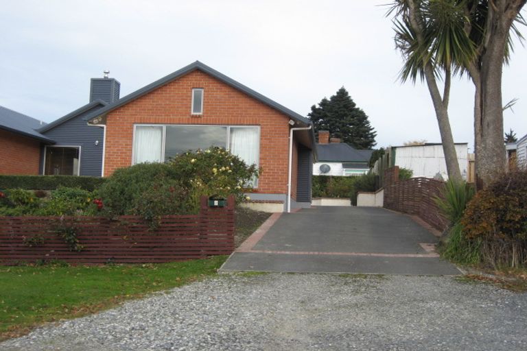 Photo of property in 2 Campbelton Street, Lawrence, 9532