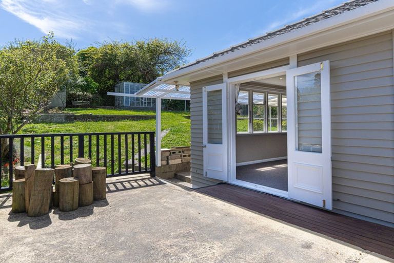 Photo of property in 61 Mungavin Avenue, Ranui, Porirua, 5024