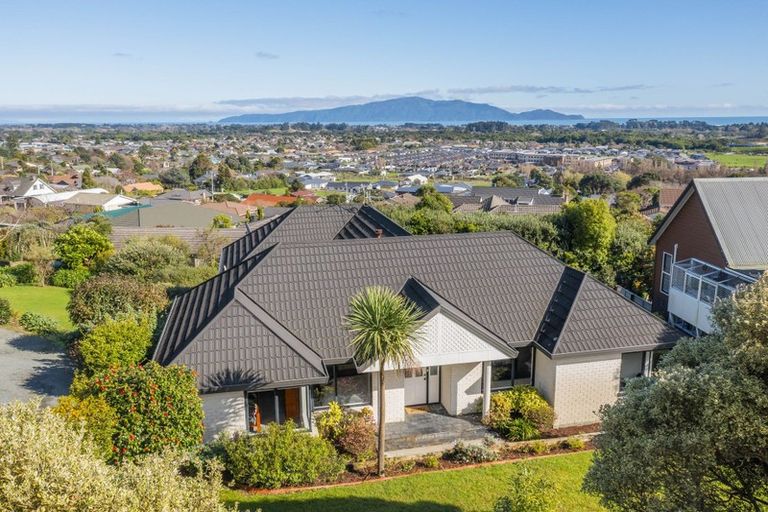 Photo of property in 11 Kea Street, Waikanae, 5036