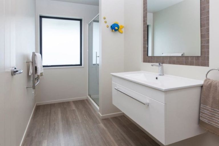 Photo of property in 44 Birkdale Drive, Shirley, Christchurch, 8061