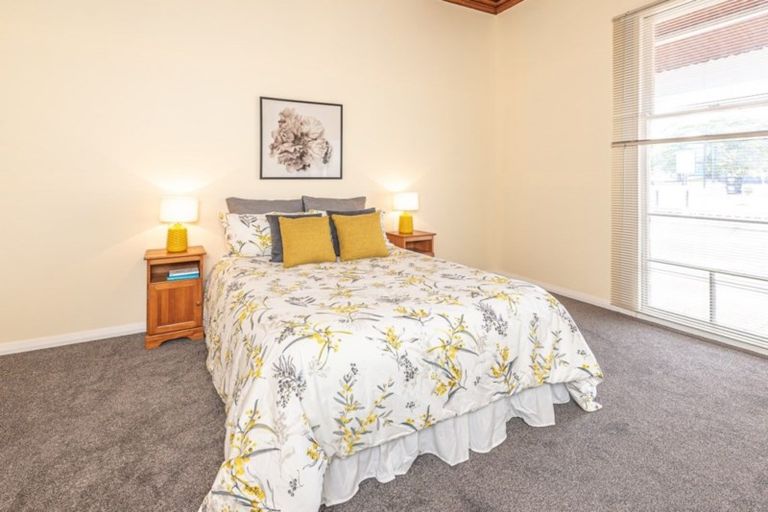 Photo of property in 14 Carlton Avenue, Gonville, Whanganui, 4501