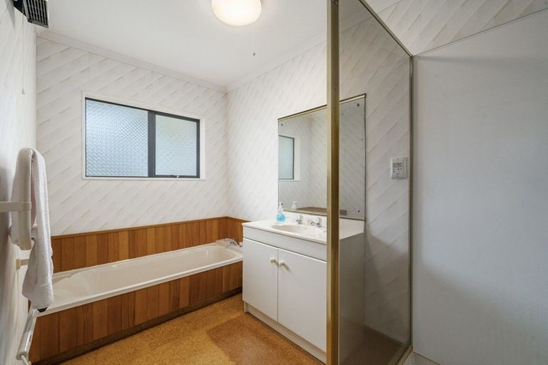 Photo of property in 88 Belvedere Avenue, Waikanae, 5036