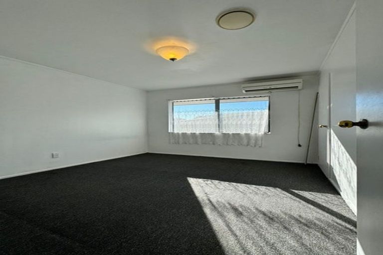 Photo of property in 1/42 Wai Iti Place, Clendon Park, Auckland, 2103