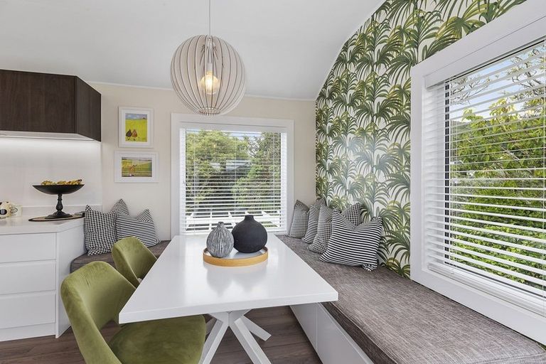 Photo of property in 22 Donald Crescent, Karori, Wellington, 6012