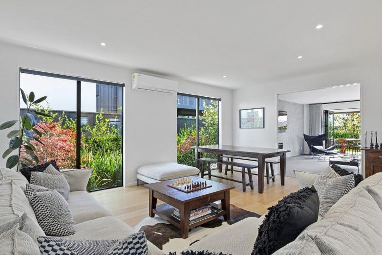 Photo of property in 89b Mays Road, St Albans, Christchurch, 8052