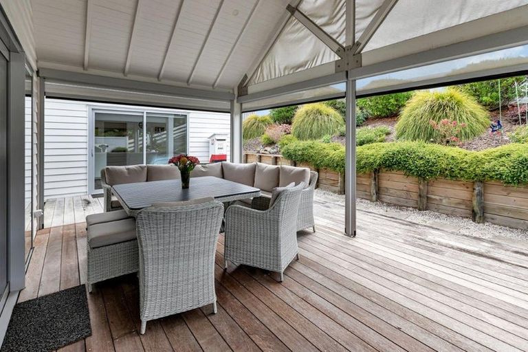 Photo of property in 68 Stace Hopper Drive, One Tree Point, 0118