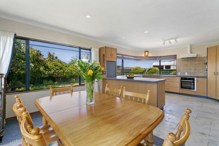Photo of property in 50 Acacia Bay Road, Nukuhau, Taupo, 3330