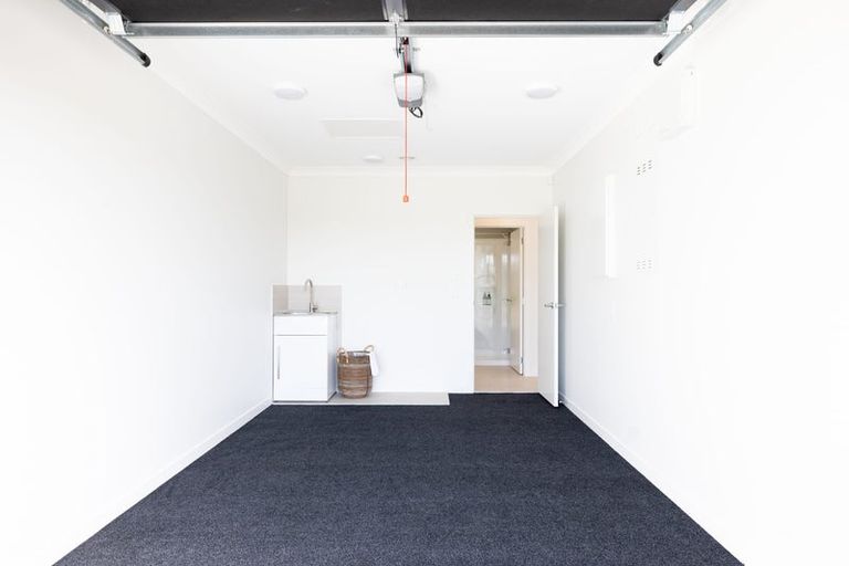 Photo of property in 75 Nganui Avenue, Takanini, 2112