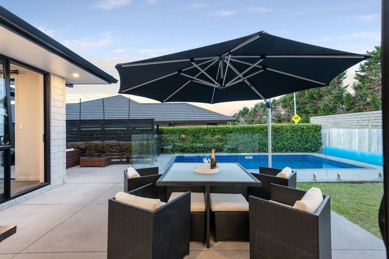 Photo of property in 57 Benmore Crescent, Pyes Pa, Tauranga, 3112