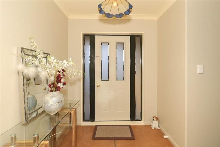 Photo of property in 23 Admiral Crescent, Flagstaff, Hamilton, 3210