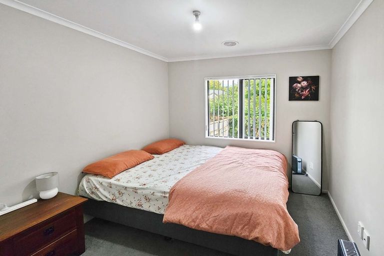 Photo of property in 167a George Street, Stokes Valley, Lower Hutt, 5019