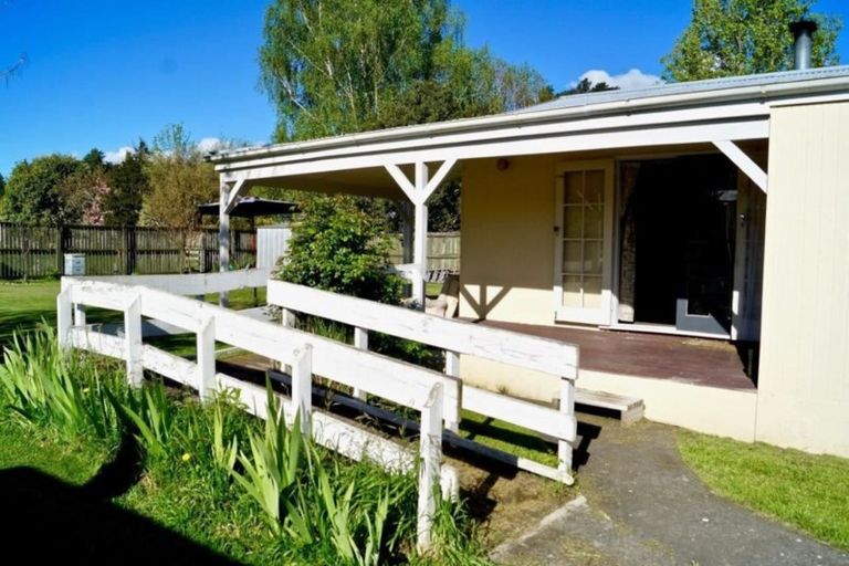 Photo of property in 9 Tekoa Street, Waiau, 7332