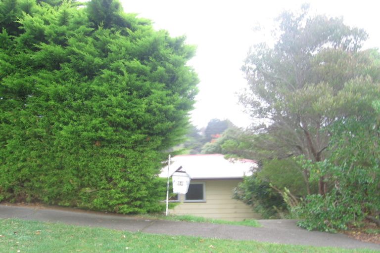 Photo of property in 26 Staithes Drive North, Whitby, Porirua, 5024