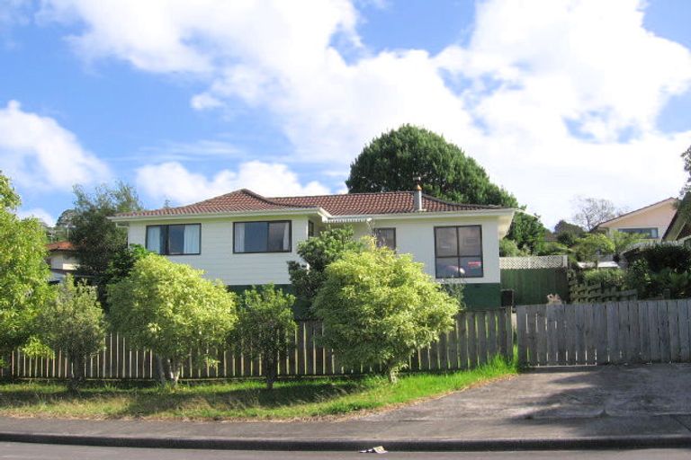 Photo of property in 5 Hydra Place, Glen Eden, Auckland, 0602