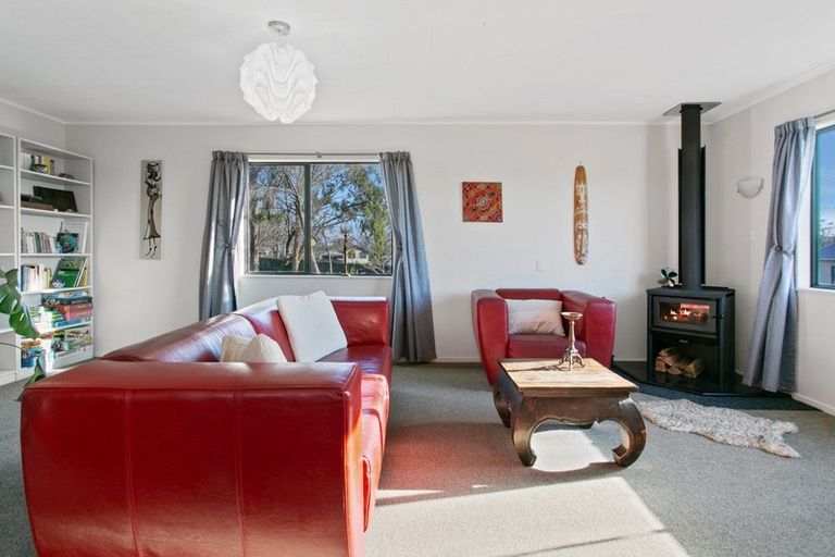Photo of property in 11 Ward Place, Richmond Heights, Taupo, 3330