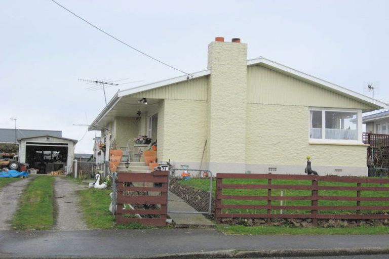 Photo of property in 71 Mcquarrie Street, Kingswell, Invercargill, 9812