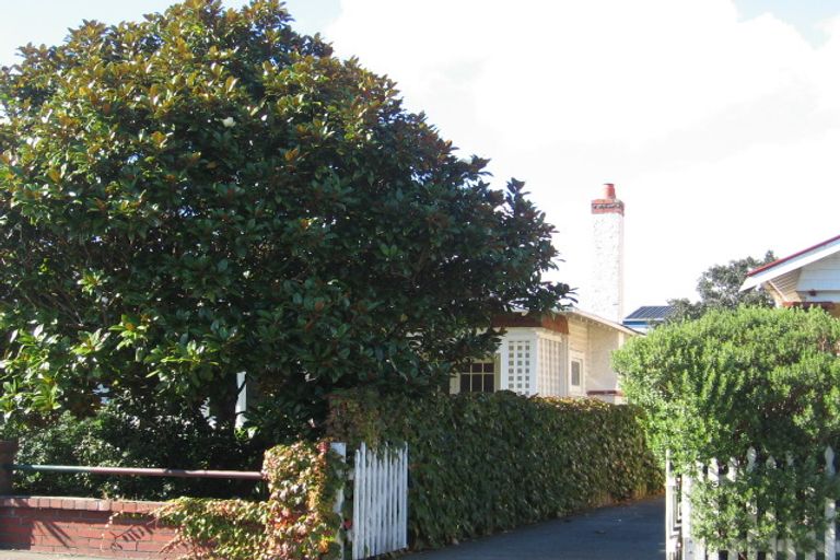 Photo of property in 100 Richmond Street, Petone, Lower Hutt, 5012