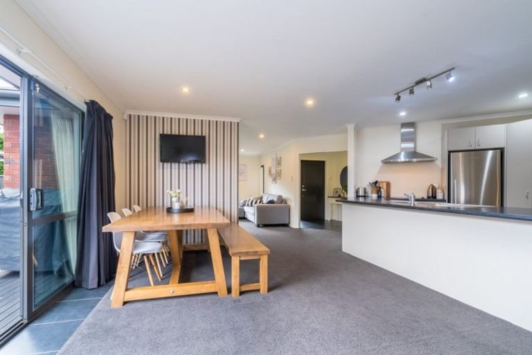 Photo of property in 193 Wingatui Road, Mosgiel, 9024