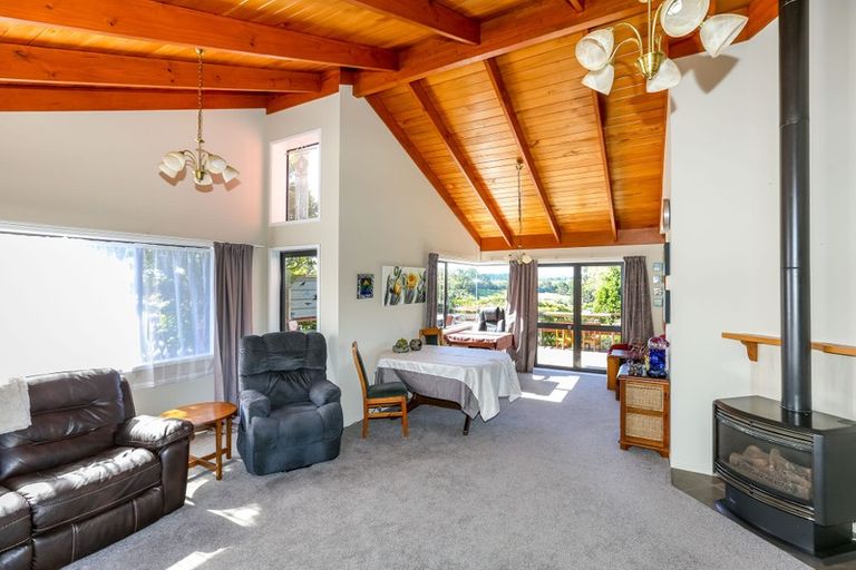 Photo of property in 18d Karamea Street, Whalers Gate, New Plymouth, 4310