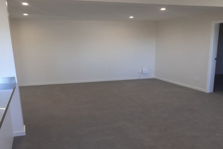 Photo of property in 12 Staysail Place, Whitby, Porirua, 5024