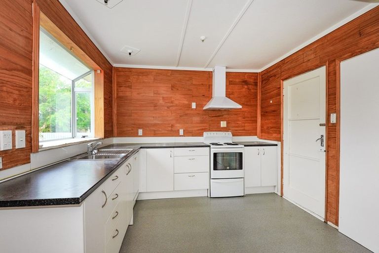 Photo of property in 28 Montrose Street, Flaxmere, Hastings, 4120