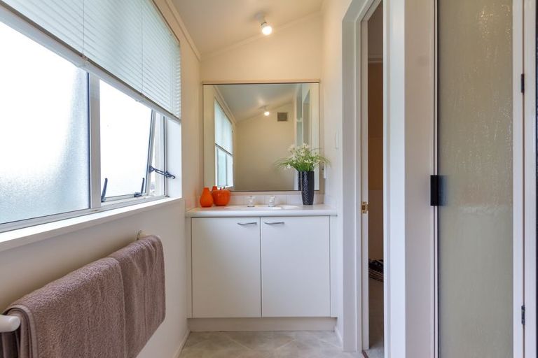 Photo of property in 2/8 Clydesdale Avenue, Somerville, Auckland, 2014