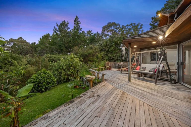 Photo of property in 70 Scott Road, Stanmore Bay, Whangaparaoa, 0932
