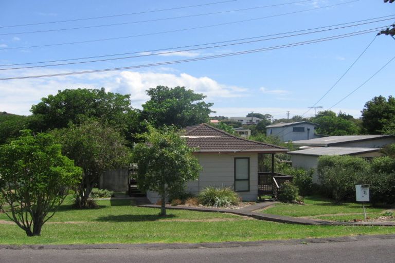 Photo of property in 11 Puriri Road, Oneroa, Waiheke Island, 1081