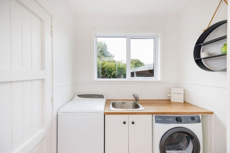 Photo of property in 26 Swansea Street, Hokowhitu, Palmerston North, 4410