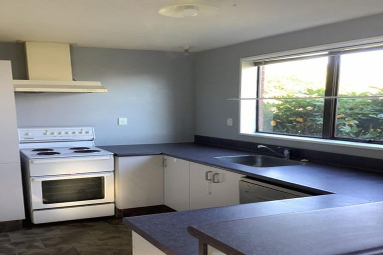 Photo of property in 2 Farm Lane, Parklands, Christchurch, 8083