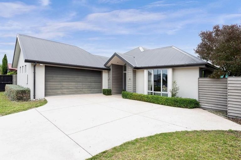 Photo of property in 7 Kilbride Gardens, Halswell, Christchurch, 8025