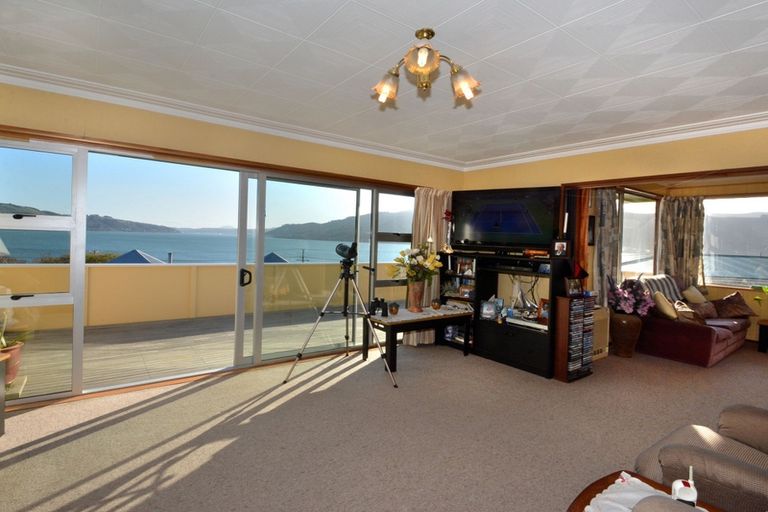 Photo of property in 27 Bayne Terrace, Macandrew Bay, Dunedin, 9014