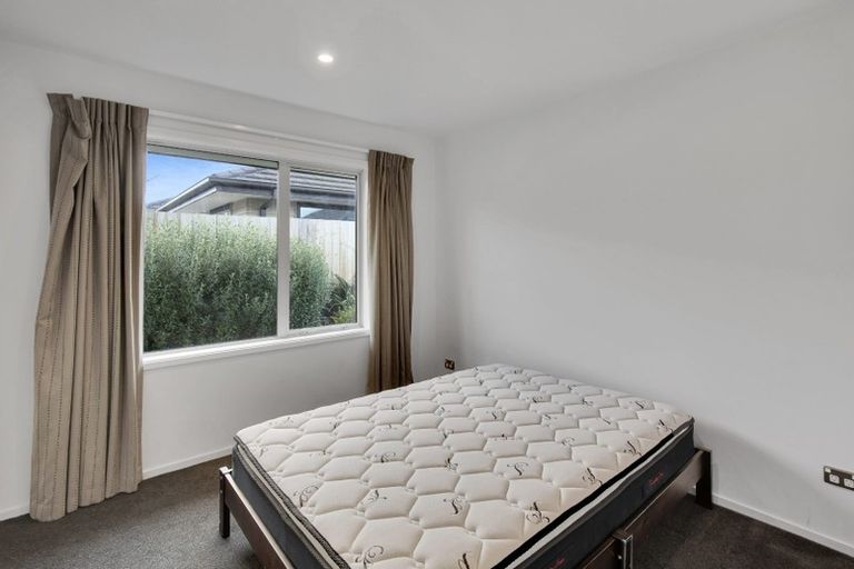 Photo of property in 24 Maka Lane, Halswell, Christchurch, 8025