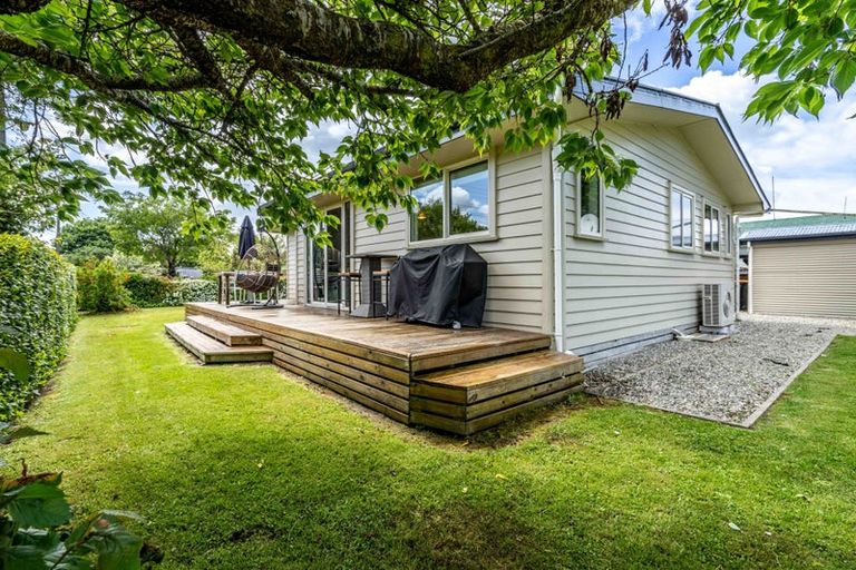 Photo of property in 42 Newburn Street, Waikaia, 9778